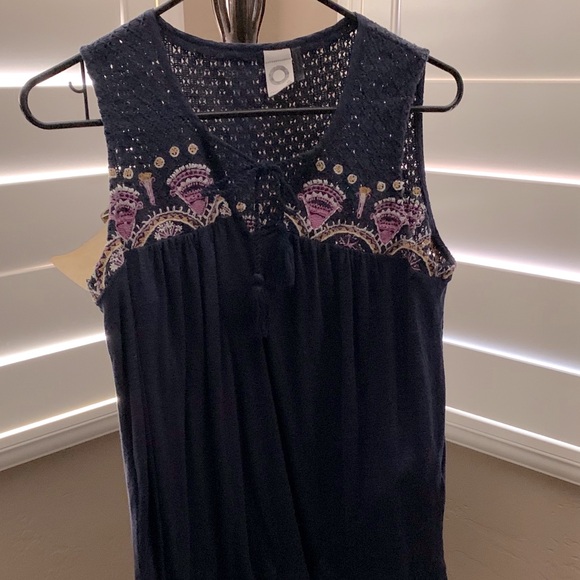 Anthropology Akemi Kin Blue Crochet Top - Picture 3 of 6